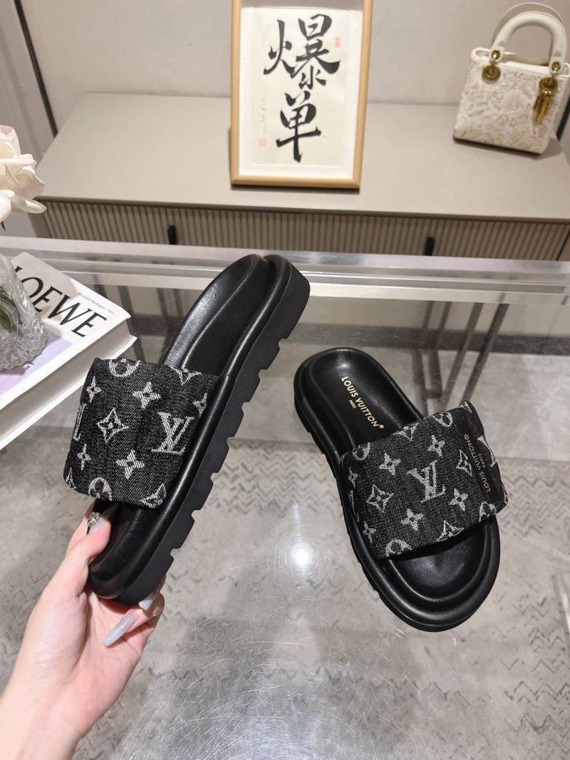 Louis Vuitton Slippers